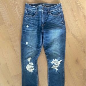 AE Dream Ripped High-Waisted Jegging
